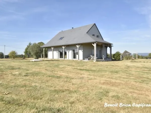 Maison 7 pièces 140 m²