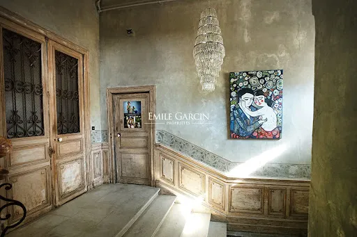 Maison 17 pièces 825 m²