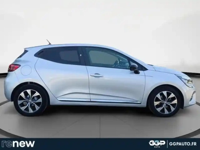 Renault Clio 1.0 tce 90ch evolution — photo 6