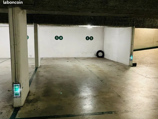 A louer parking double La Garenne-Colombes Courbevoie