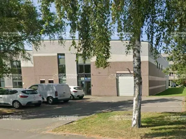 Local d'activité 359 m²