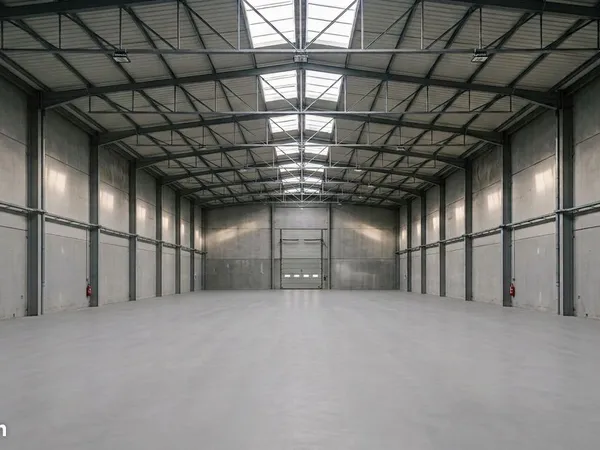 Location Entrepot 700 m2 Cavaillon