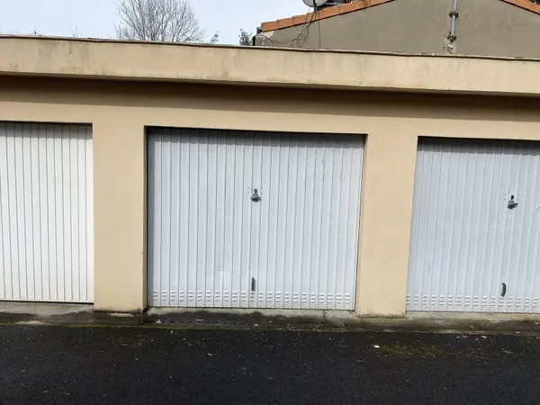 Loue parking
