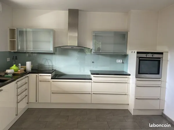 Appartement 3 pièces 108 m²