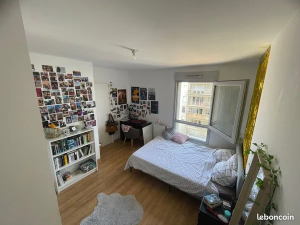 🏡 Colocation - Chambre disponible dans T4 récent avec grande terrasse - Grenoble
