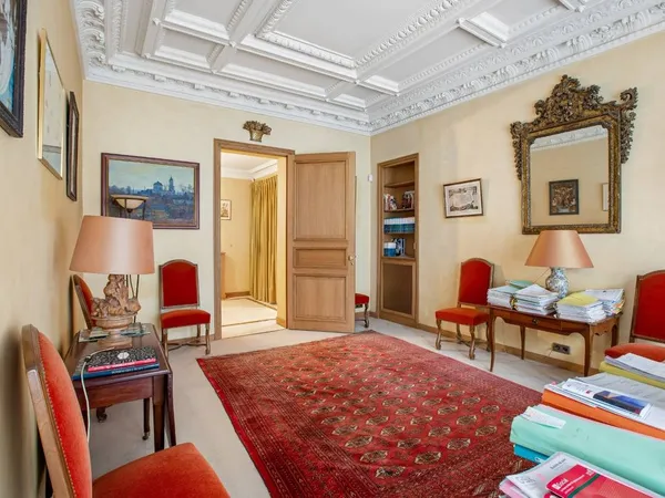 Appartement 5 pièces 148 m²