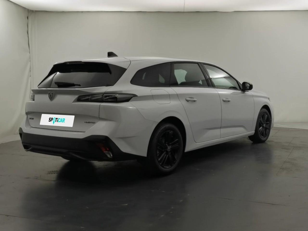 Peugeot 308 sw hybrid 145 e-dcs6 style — photo 5