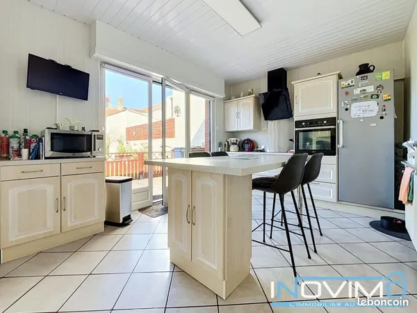 Maison 7 pièces 120 m²