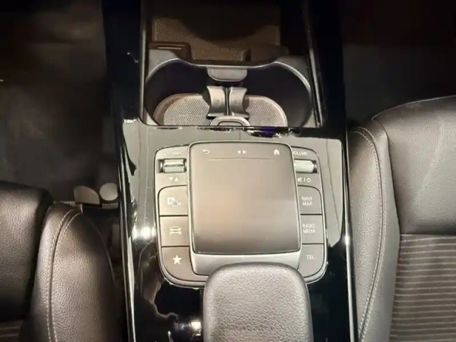 Mercedes Cla 200 d progressive line