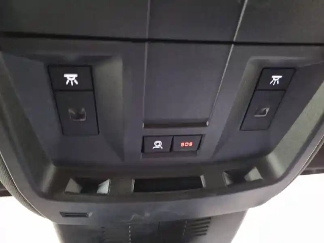 Peugeot 3008 hybrid 145 e-dcs6 — photo 56