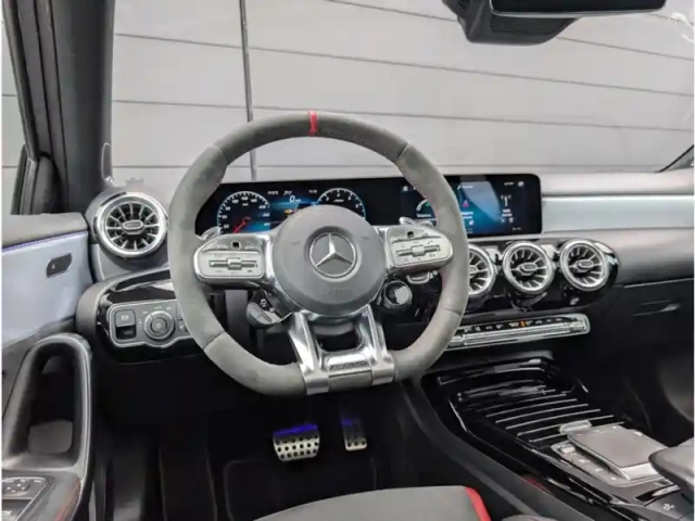 Mercedes Classe A 45 s 4matic+ — photo 12