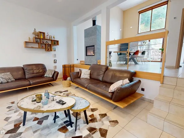 Maison 7 pièces 170 m²