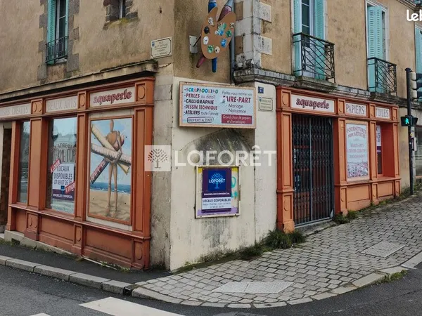 Local commercial 140 m² REDON