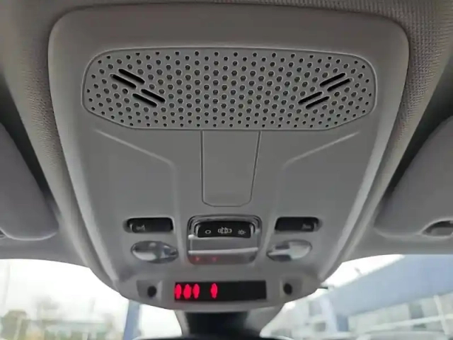 Peugeot 2008 puretech 130 s&amp;s eat8 — photo 18