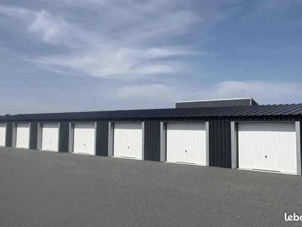 Garage à louer