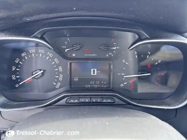 Citroën C3 puretech 82 shine — photo 21