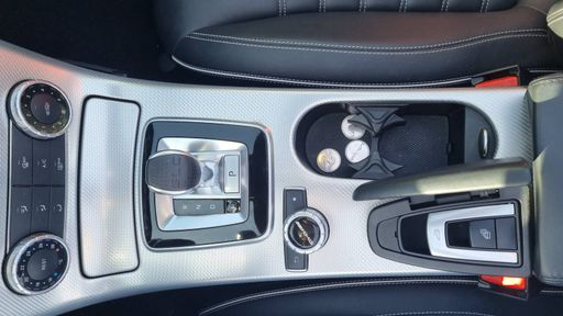 Mercedes Classe SLC Cabriolet AMG 200 184 9G-Tronic - Fascination – 2017 – 50306 km – Essence – Boîte Automatique — photo 28