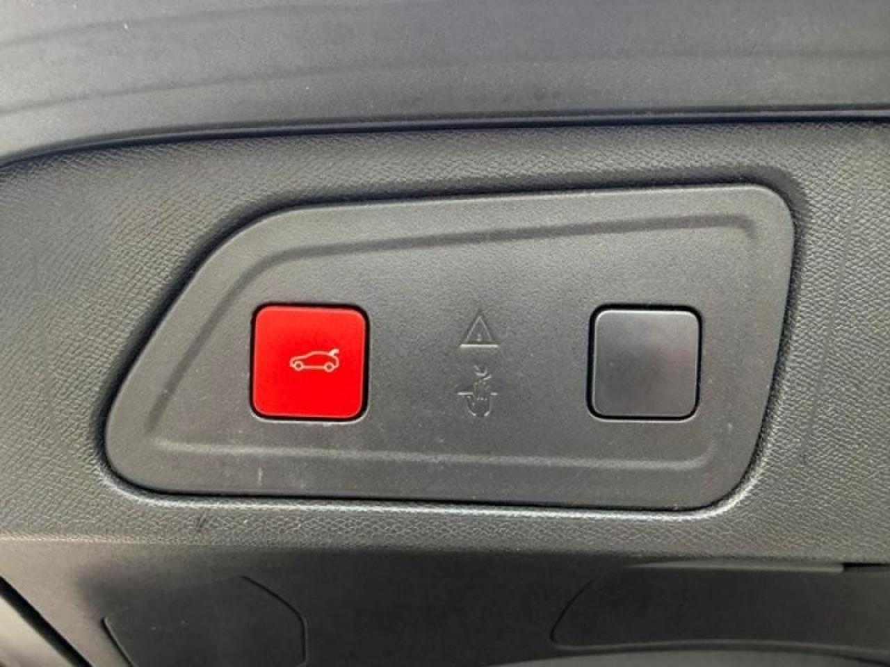 Citroën C5 Aircross bluehdi 130ch s&s shine pack eat8 — photo 13
