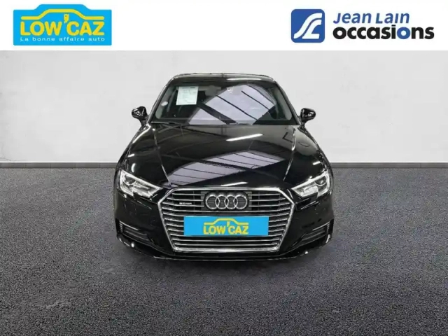 Audi A3 sportback 40 e-tron 204 s tronic 6 — photo 46
