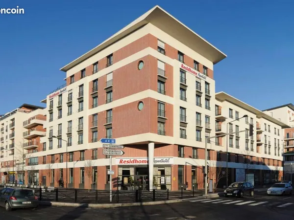 Studio 1 pièce 21 m²