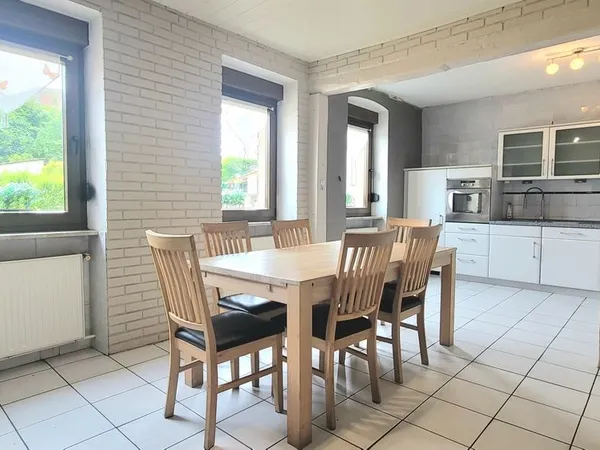 Maison familiale 5 pièces 104 m²