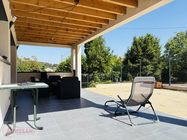 Villa 4 pièces 100 m²