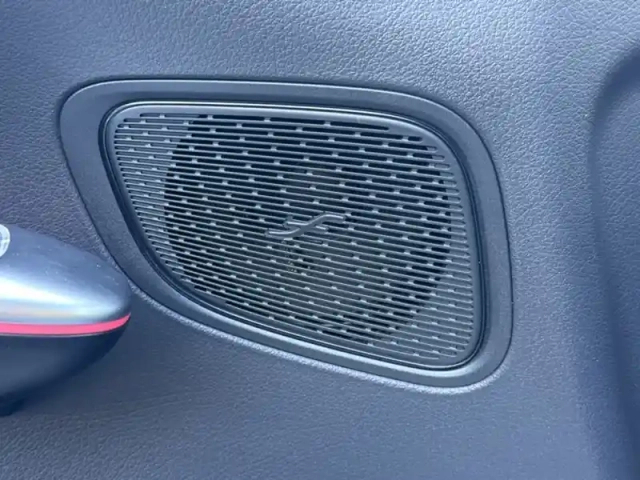 Mercedes Glc 300 e  hybrid eq 4matic am — photo 13