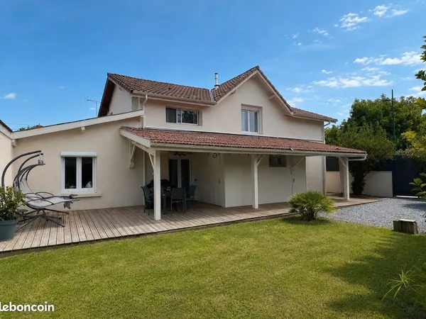 Maison atypique rénovée 100m2 - Labenne Bourg - Garage - Terrain 352 m2