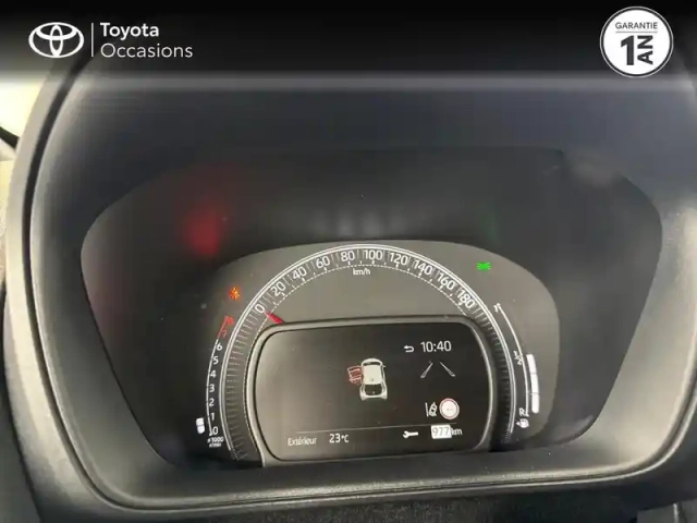 Toyota Aygo X 1.0 vvt-i 72ch dynamic my24 — photo 14