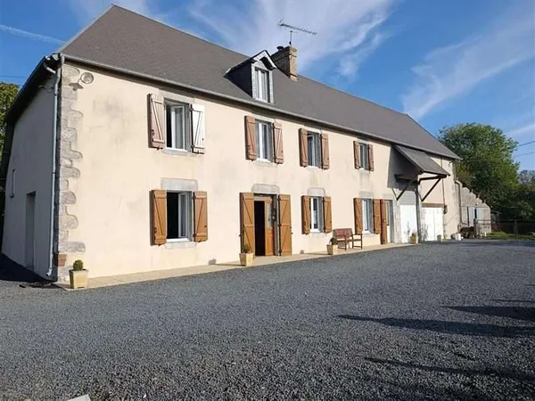Maison 6 pièces 151 m²
