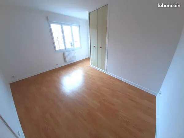 Appartement 85m2 rénové 3 chambres
