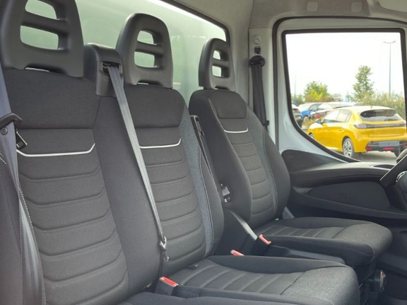 Iveco DAILY III 35C18H 3750 3.0 180ch Benne + Coffre JPM — photo 15