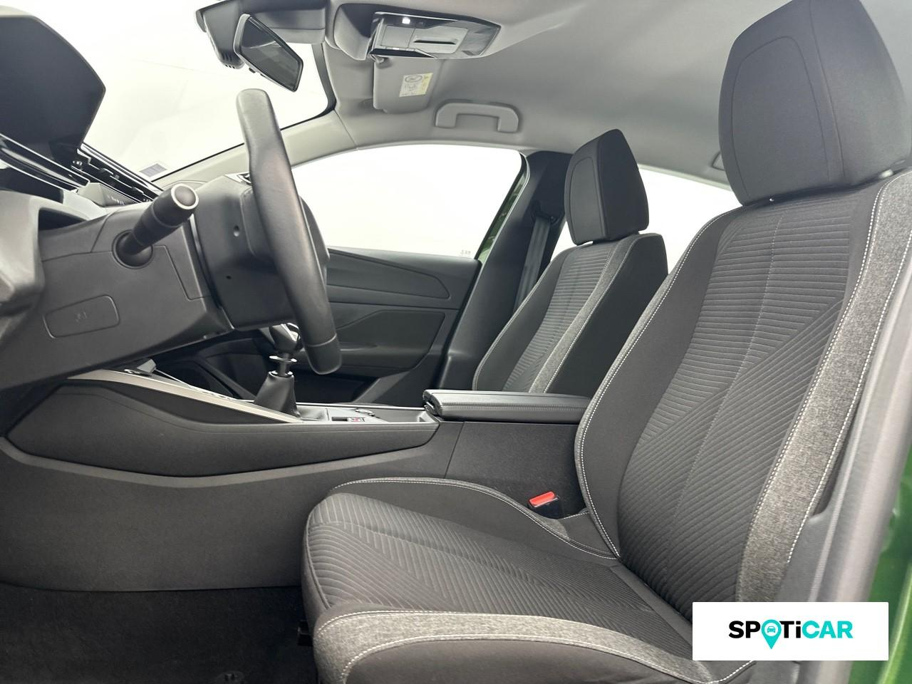 Peugeot 308 1.2 puretech 130ch s&s active pack — photo 9