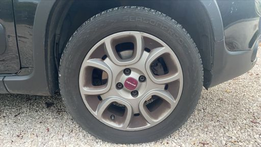 Fiat Panda 1.3 Multijet 75 - Rock – 2014 – 144164 km – Diesel – Boîte Manuelle — photo 18