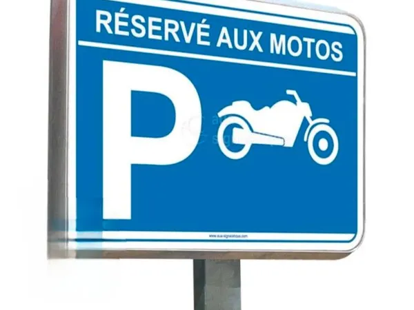 Parking, emplacement 2 roues, vélo ,moto, scooter toutes mobilités douces... -70% en direct proprié