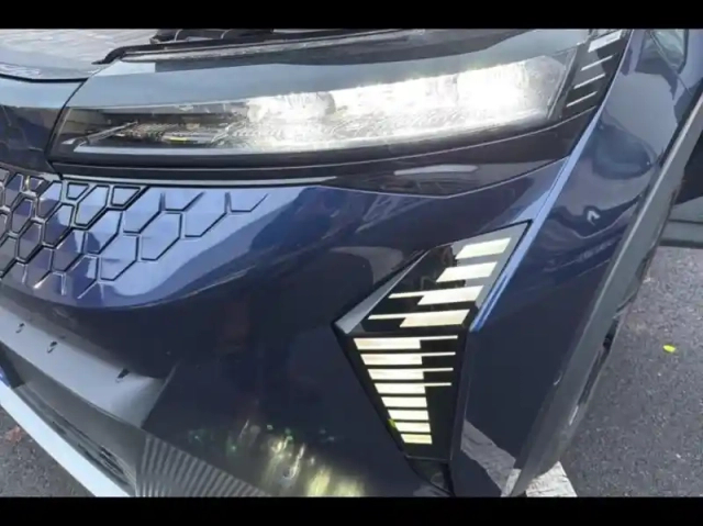 Renault Scenic e-tech electric 220ch techno grande autonomie -24 — photo 8