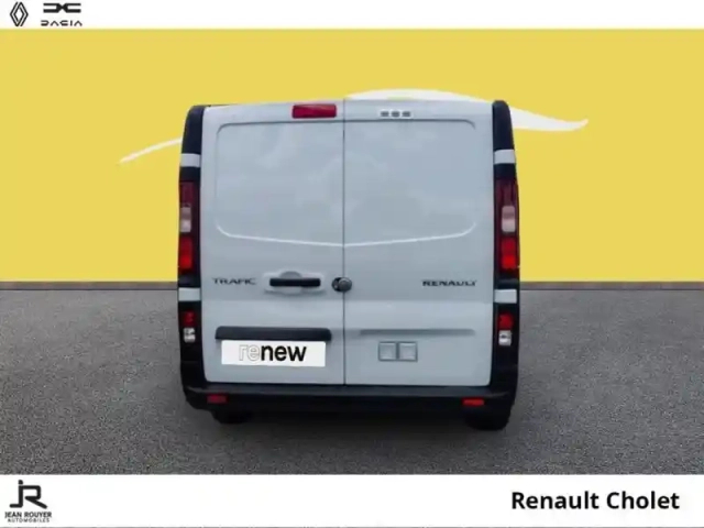 Renault Trafic fg l1h1 2t8 2.0 blue dci 130ch grand confort (soit 19700? ht) — photo 11