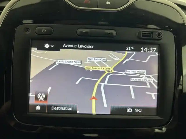 Renault Captur tce 90 energy — photo 32