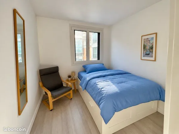 Chambre meublée - Colocation entièrement rénovée - Ivry Métro 7 / RER C