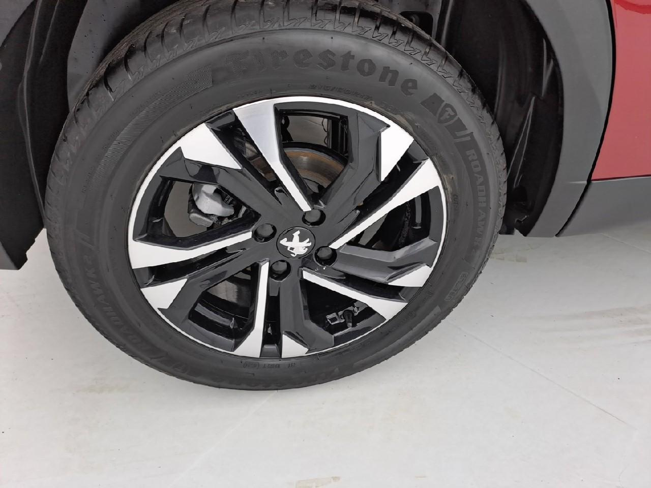 Peugeot 2008 puretech 130 s&s eat8 gt — photo 19