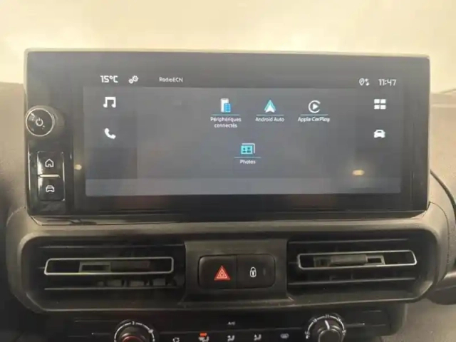 Citroën Berlingo taille m - 1.5 bluehdi 100ch s&amp;s plus 5 places — photo 15