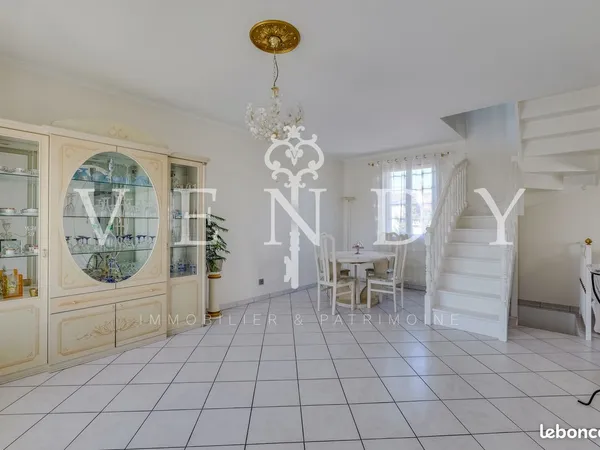 Maison 6 Pièces 120m2 - Terrain 275m2
