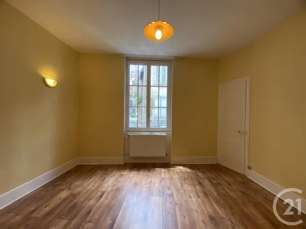 Appartement 2 pièces 56 m²