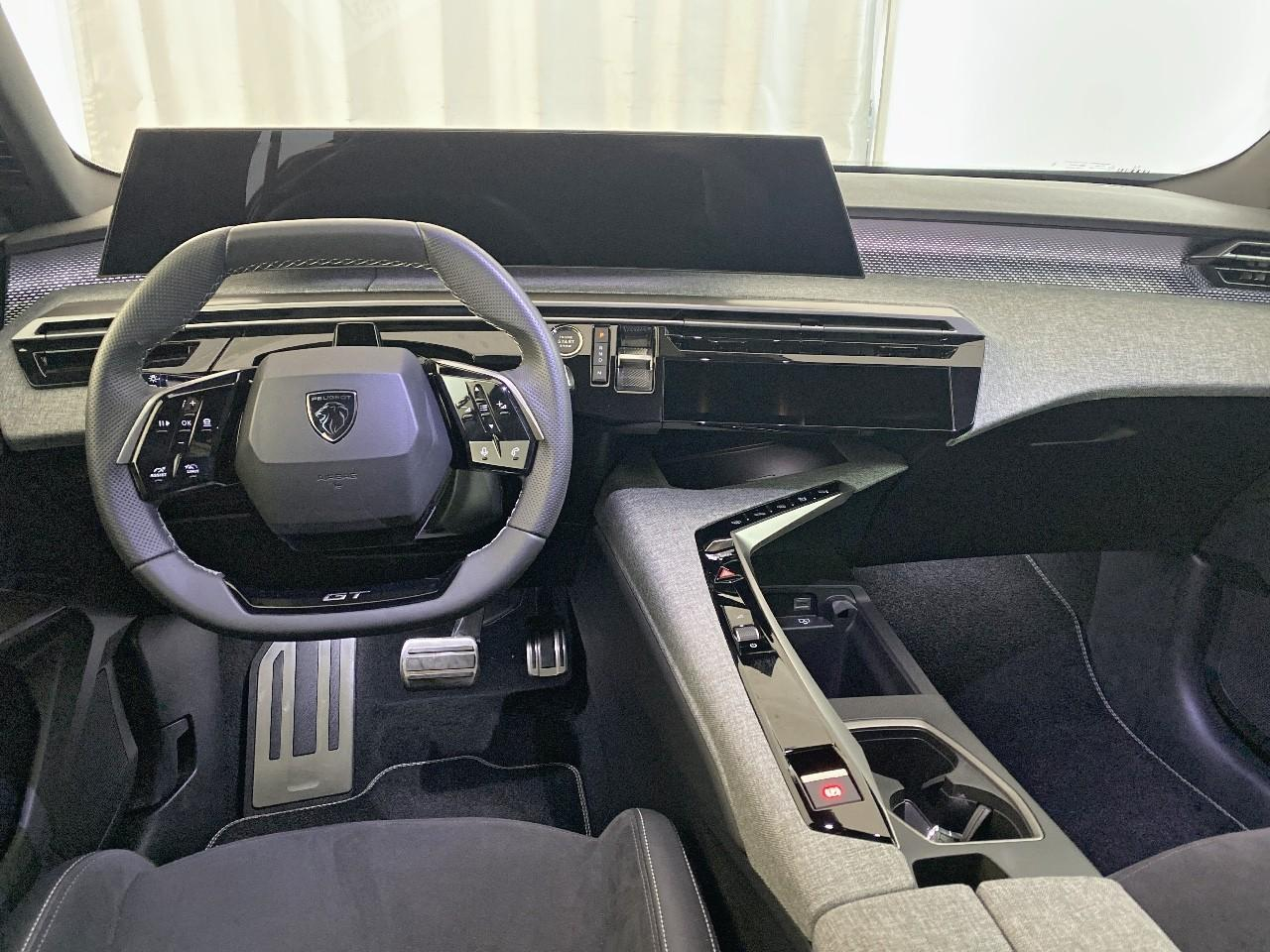 Peugeot 3008 hybrid 145 e-dcs6 gt — photo 8