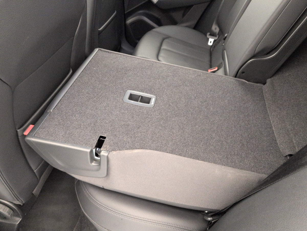 Audi Q2 — photo 13