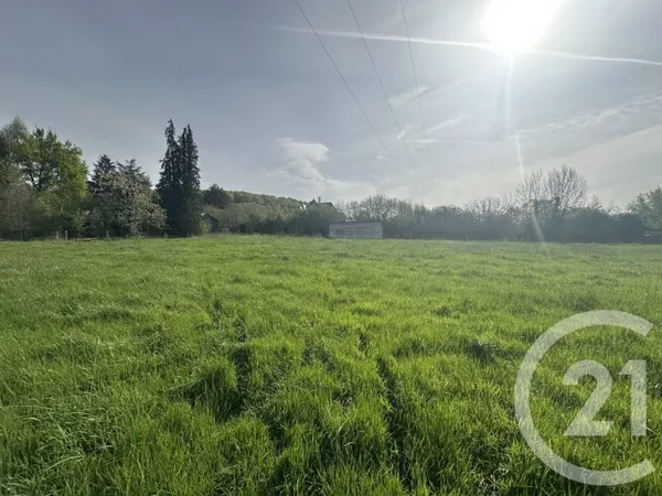 Terrain 2106 m²