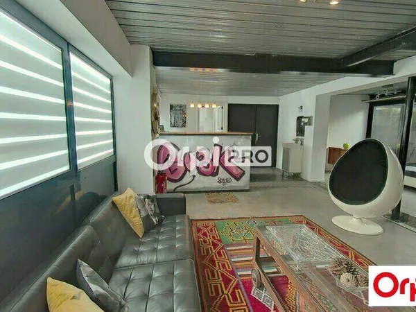 Bureau 360 m²