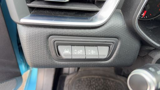 Renault Clio 1.0 SCe 75 - Zen – 2019 – 20802 km – Essence – Boîte Manuelle — photo 9