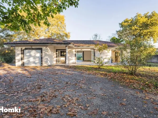 Maison/Villa T6 de 150 m² à Saint-Geours-de-Maremne 40230