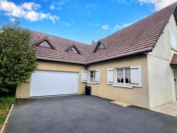 Maison 6 pièces 135 m²